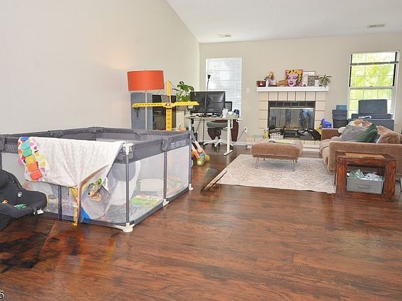 2nd image of 1312 Rustic Ct