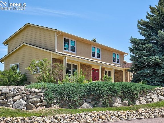 4th image of 610 Rembrandt Ct