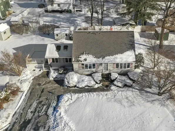 2 Market St, Billerica, MA 01821