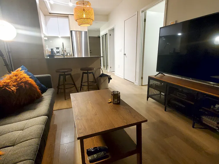 225 Sumach St #2606 — Photo 4