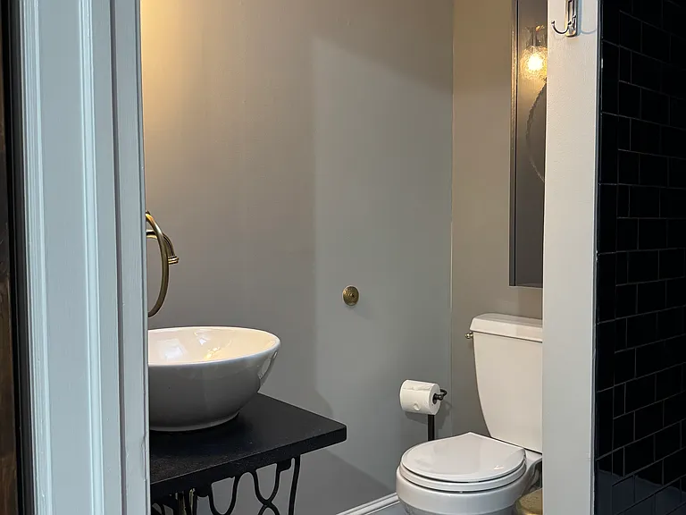 923 Lovering Ave — Photo 34