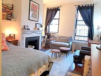 Rented by Manhattan Spaces