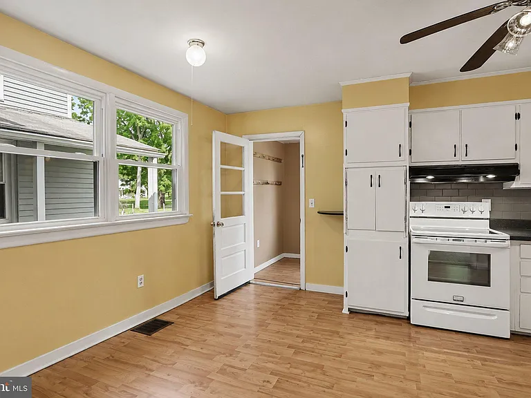 1272 Boiling Springs Rd — Photo 6