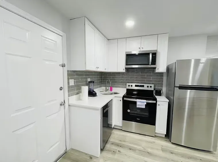 2200 Cassandra Ln #12 — Photo 10