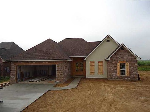 1st image of 206 Tall Oaks Ln