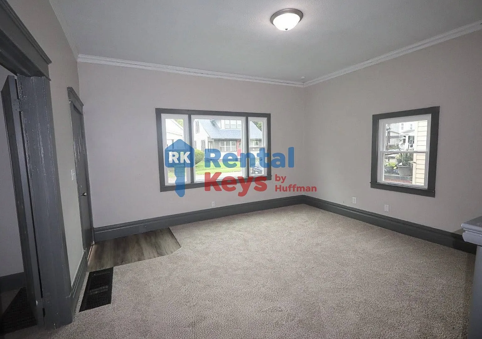 Four Bedroom House | Two Bathrooms — Photo 4