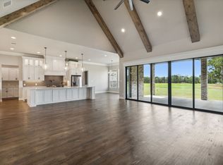 553 Royal Santana Run, Weatherford, TX 76087