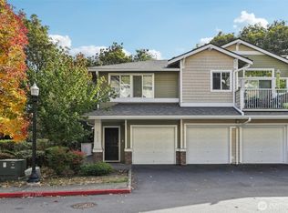 Viewcrest, SeaTac, WA 98198
