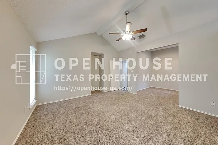 1914 Oakbluff Dr — Photo 10