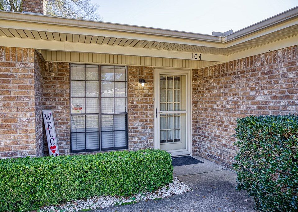 104 Cypress Dr, Palestine, TX 75801 Zillow