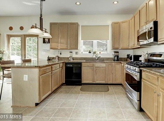 3rd image of 4201 Trumbo Ct