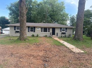 1706 Bartway Dr, Murfreesboro, TN 37130