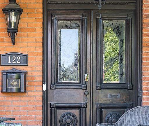 4th image of 122 East Ave S