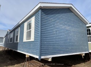 8910 Lynwood Park Point, Ottawa, ON K0A1V0