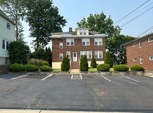 536 Lake Ave, Lyndhurst, NJ 07071