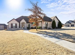2905 SW Hazelnut Ave, Bentonville, AR 72713