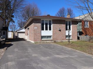 85 Whitney Ave, North Bay, ON P1A 1Y4