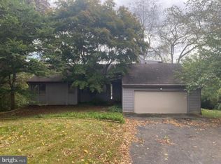 1012 N Ridge Rd, Chadds Ford, PA 19317