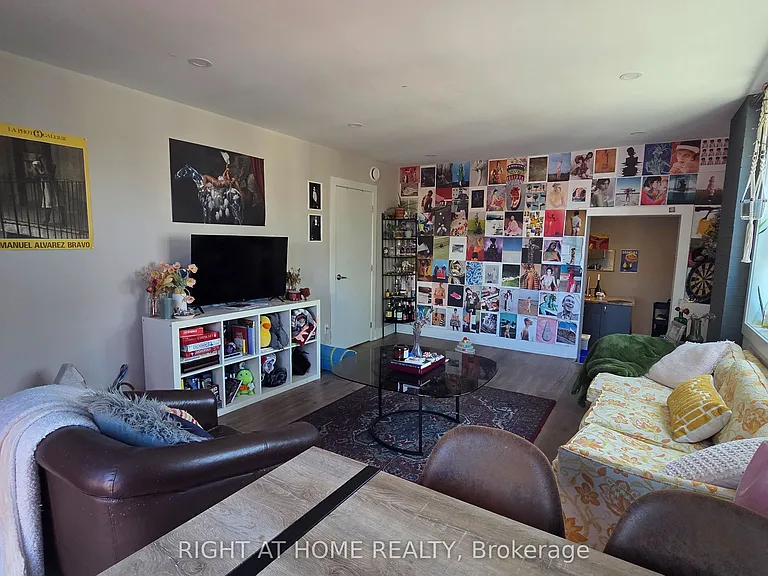 357 Keele St — Photo 5