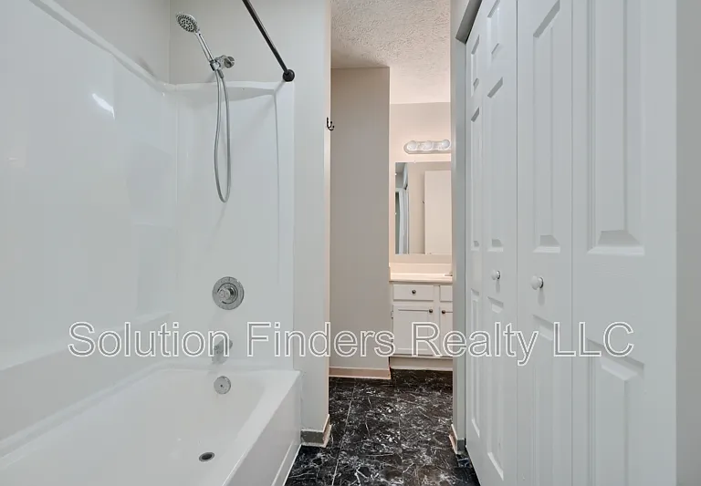 3419 Clairborne Way — Photo 21