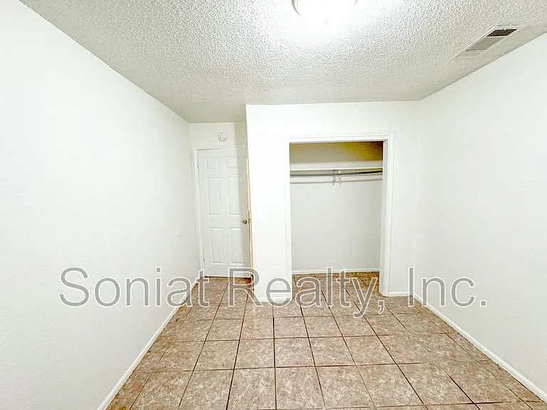 15516 Dwyer Blvd — Photo 7