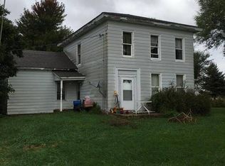 2668 S White Rock Rd, Rochelle, IL 61068