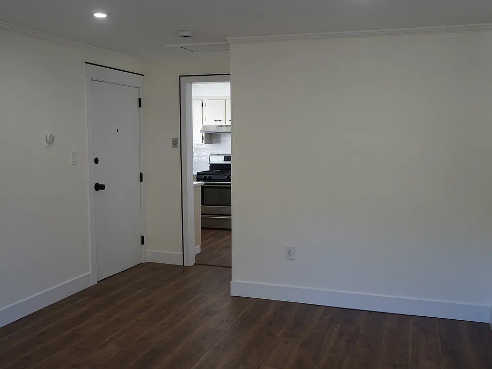 Entrance to apartment from living room