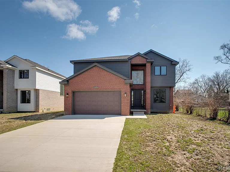 2921 Walsh Dr — Photo 60