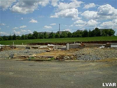 2nd image of 5284 E Spring Ridge Dr