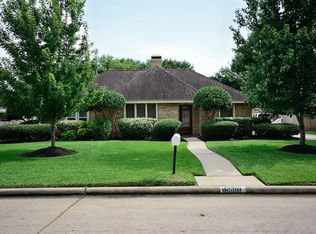 15807 Ridge Park Dr, Houston, TX 77095