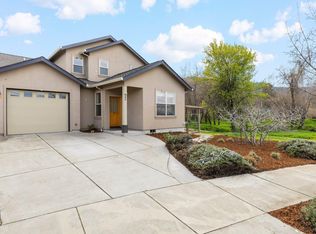 986 Clear Creek Dr, Ashland, OR 97520