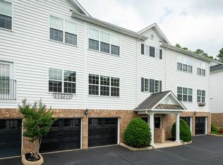 365 Quarry Rd, Charlottesville, VA 22902