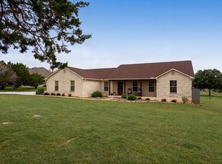 190 Skye Dr, Kerrville, TX 78028