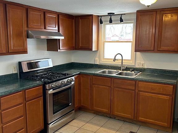 5th image of 2310 13 1/2 Mile Rd