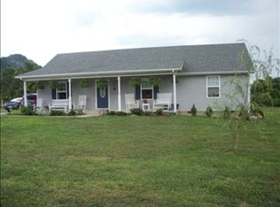 3276 Gravel Lick Branch Rd, Berea, KY 40403