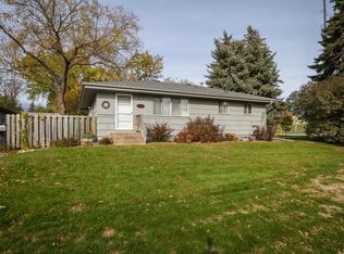 1701 Independence Ave N, Golden Valley, MN 55427