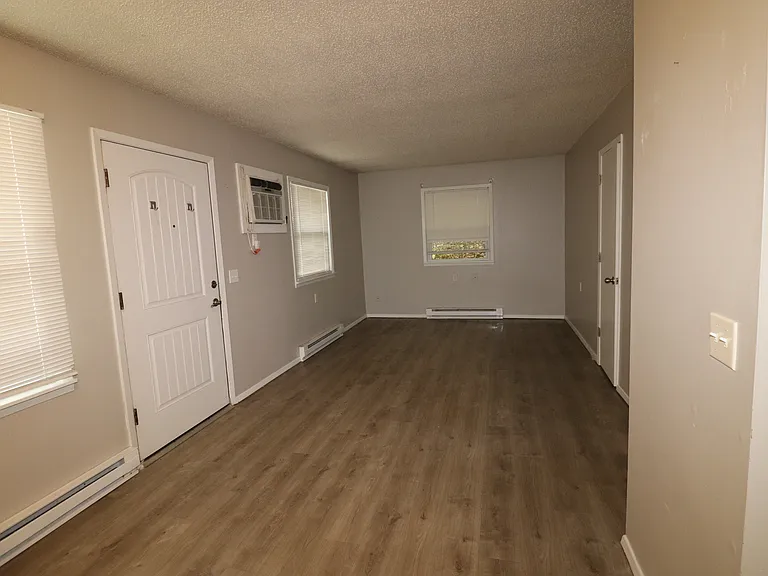 23053 Main St #13 — Photo 15