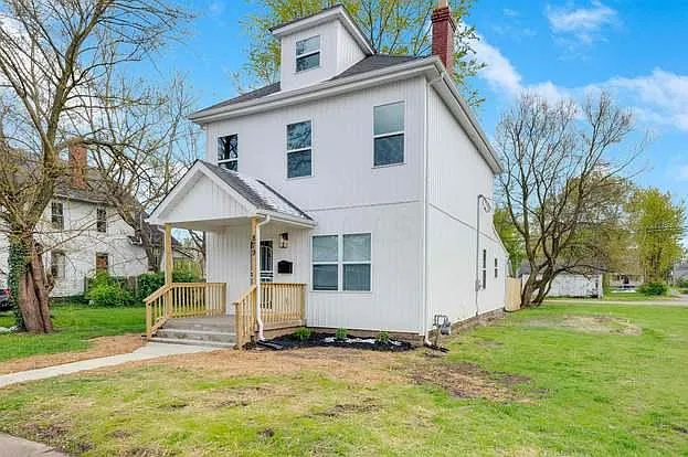 879 Bellows Ave — Photo 4