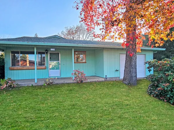 120 W Wilson St, Carlton, OR 97111