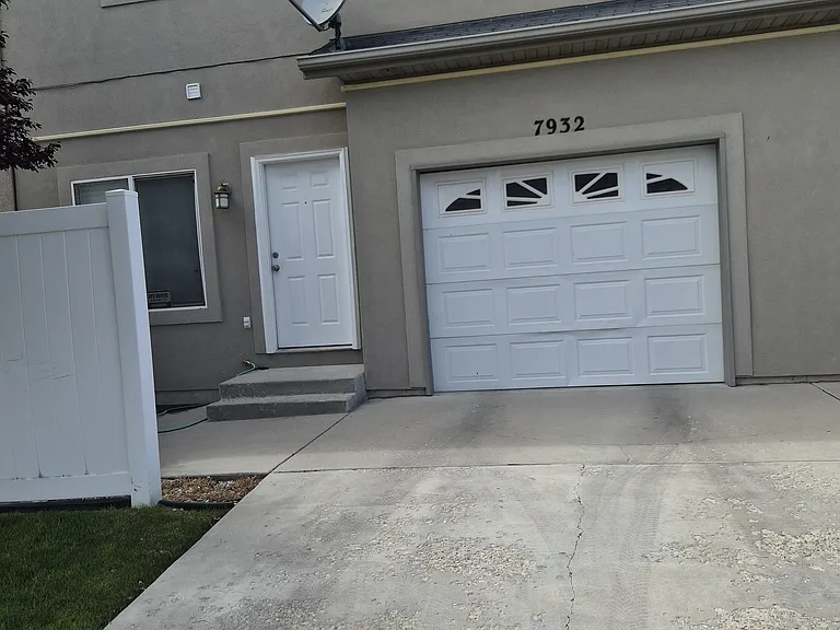 7932 S Cold Stone Ln — Photo 2