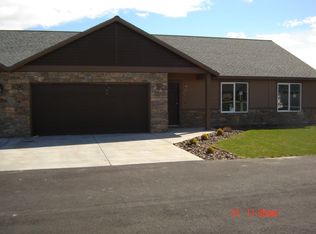 8101 Westbrook Ave, Yakima, WA 98908