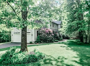 15 Cinnamon Ln, South Kingstown, RI 02892
