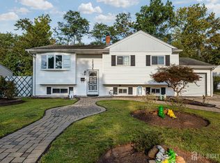124 Cindy Ct, Middlesex, NJ 08846