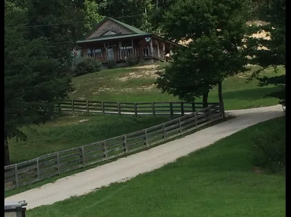 422 Kirk Ln, Tollesboro, KY 41189