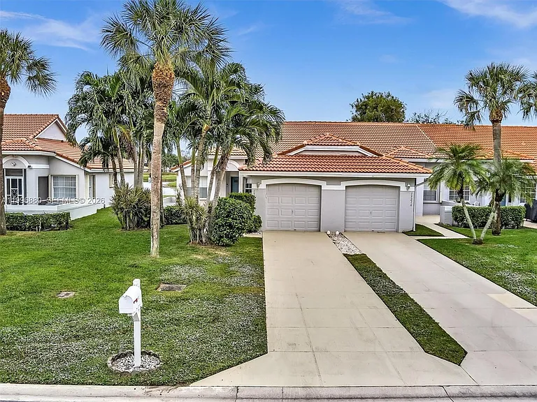 15212 W Tranquility Lake Dr #15212 — Photo 44