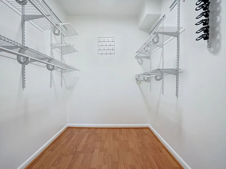 2842 Dover Ln #103 — Photo 11