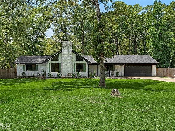 3rd image of 8111 Southdowns Dr