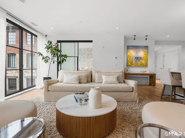 41 Richmondville Avenue #Duplex 1, Westport, CT 06880