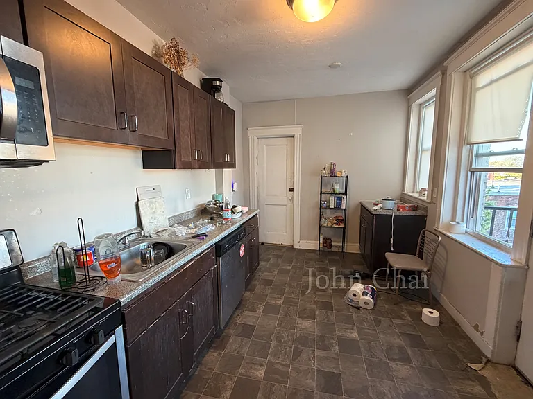161 Kelton St #11 — Photo 11