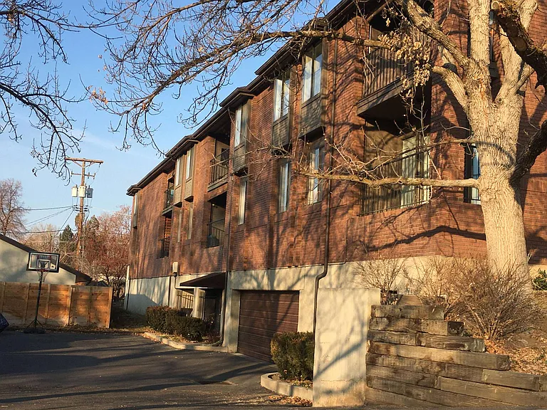 227 N H St #101 — Photo 14